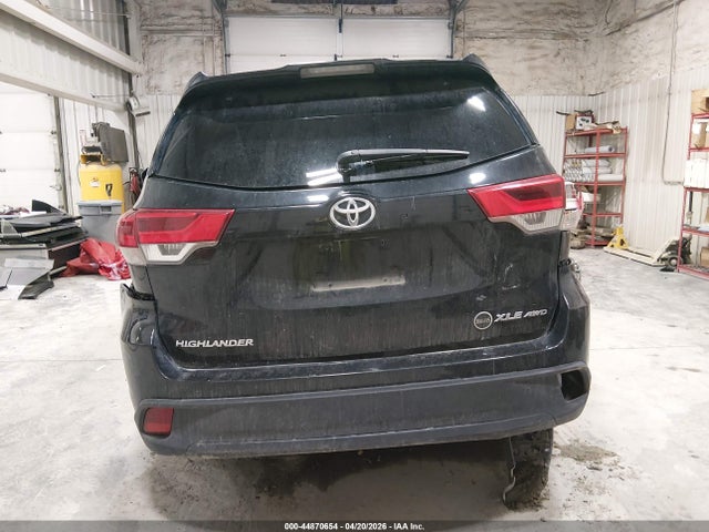 5TDJZRFH1KS957992 Toyota Highlander Xle