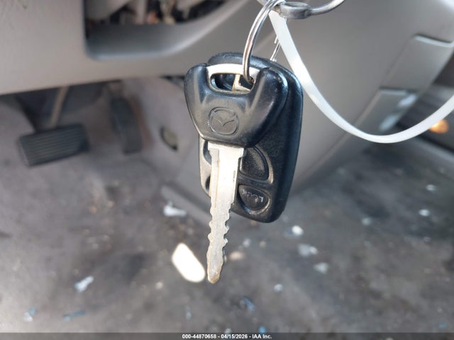Aukcja sprzedaży 2003 Mazda Mpv Es/lx/lx-sv, vin: JM3LW28J130335543, numer aukcji: 44870658
