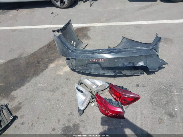 44870661 :رقم المزاد ، 3KPF24AD2KE096835 vin ، 2019 Kia Forte Fe مزاد بيع