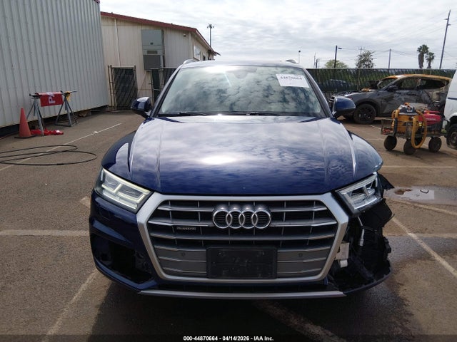 WA1BNBFY5J2204280 Audi Q5 2.0t Premium/2.0t Tech Premium
