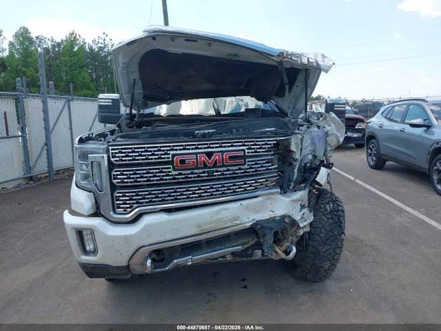 44870687 :رقم المزاد ، 1GT49REY1NF234548 vin ، 2022 Gmc Sierra 2500hd 4wd  Standard Bed Denali مزاد بيع