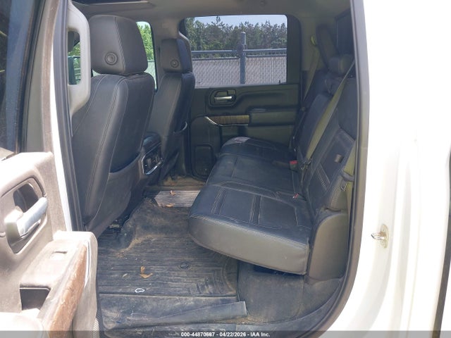 44870687 :رقم المزاد ، 1GT49REY1NF234548 vin ، 2022 Gmc Sierra 2500hd 4wd  Standard Bed Denali مزاد بيع