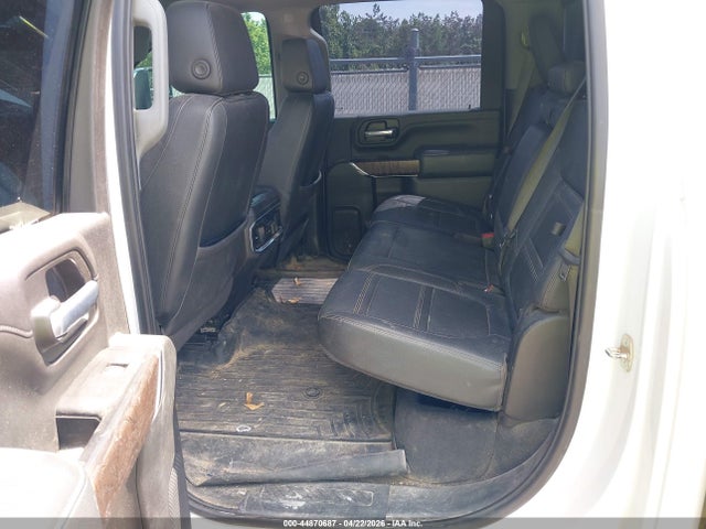 44870687 :رقم المزاد ، 1GT49REY1NF234548 vin ، 2022 Gmc Sierra 2500hd 4wd  Standard Bed Denali مزاد بيع