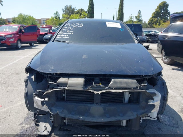 W1K3G4EB8LW045107 Mercedes-Benz A 220