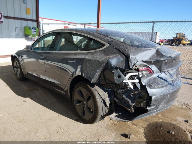 2018 Tesla Model 3 Long Range/mid Range მანქანა იყიდება აუქციონზე, vin: 5YJ3E1EA5JF052720, აუქციონის ნომერი: 44870742