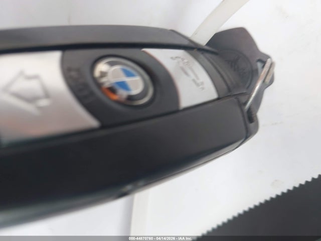 2006 Bmw 330i მანქანა იყიდება აუქციონზე, vin: WBAVB33566PS15386, აუქციონის ნომერი: 44870760