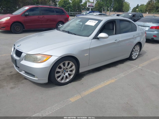 2006 Bmw 330i მანქანა იყიდება აუქციონზე, vin: WBAVB33566PS15386, აუქციონის ნომერი: 44870760