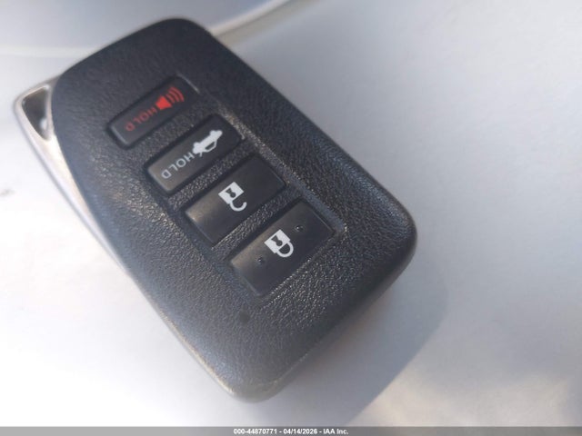 Продажа на аукционе авто 2015 Lexus Is 250, vin: JTHBF1D21F5061764, номер лота: 44870771