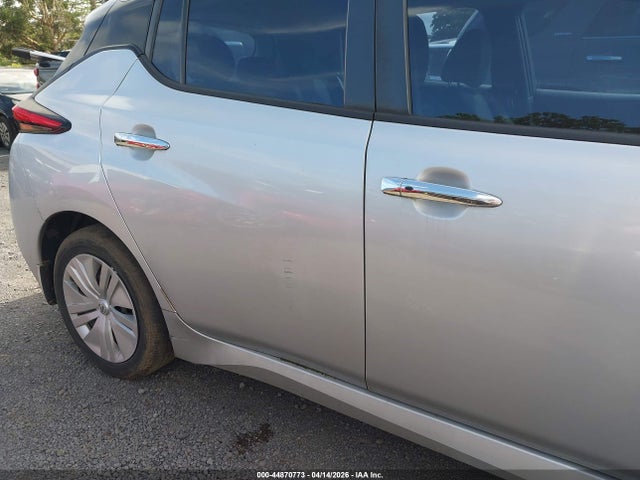 2022 Nissan Leaf S 40 Kwh მანქანა იყიდება აუქციონზე, vin: 1N4AZ1BVXNC559026, აუქციონის ნომერი: 44870773