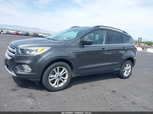 1FMCU9GD3JUD08610 Ford ESCAPE SE