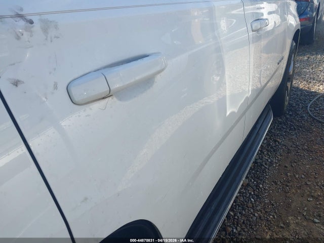Продажа на аукционе авто 2017 Gmc Yukon Sle, vin: 1GKS1AKC0HR235707, номер лота: 44870831