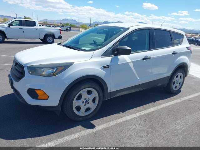 1FMCU0F7XJUD08417 Ford ESCAPE S