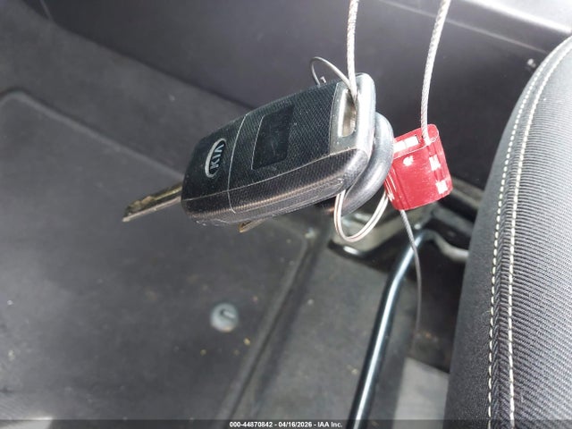 KIA SOUL + 2015 KNDJP3A51F7154230 Image 11
