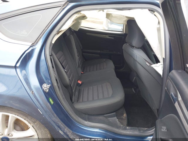 3FA6P0H78JR194890 Ford FUSION SE