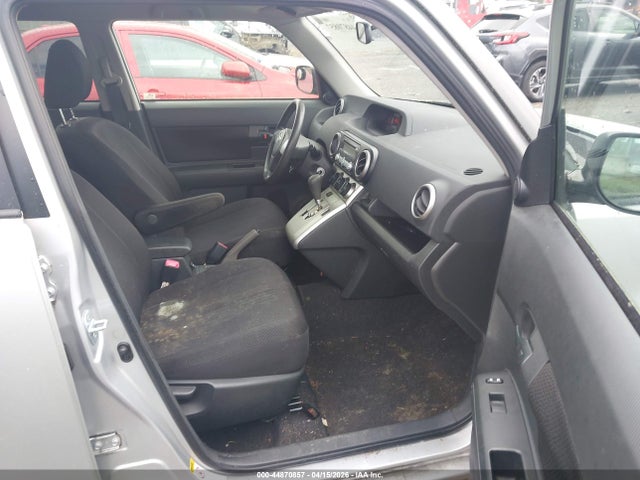 2009 SCION XB JTLKE50EX91074671 Photo 4
