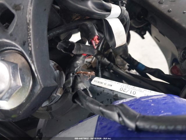 44870932 :رقم المزاد ، MH3RH18Y6LK004189 vin ، 2020 Yamaha Yzfr3 A مزاد بيع