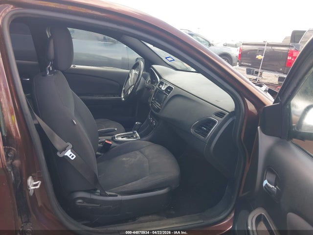 44870934 :رقم المزاد ، 1C3CCBBB1DN505170 vin ، 2013 Chrysler 200 Touring مزاد بيع