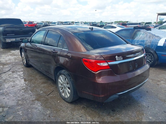 44870934 :رقم المزاد ، 1C3CCBBB1DN505170 vin ، 2013 Chrysler 200 Touring مزاد بيع