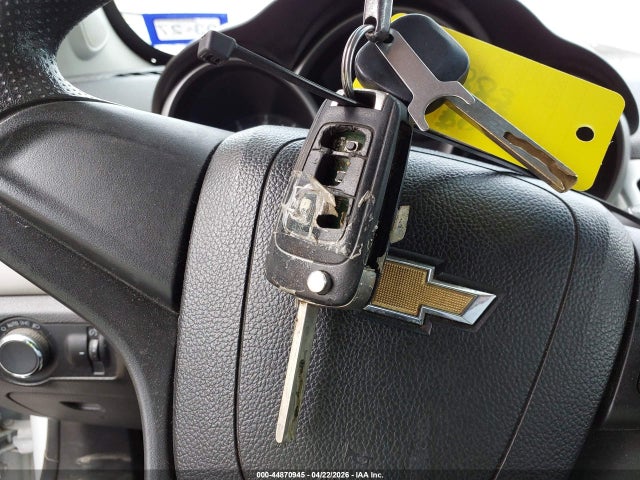 1G1PA5SHXF7107514 Chevrolet Cruze Ls Auto