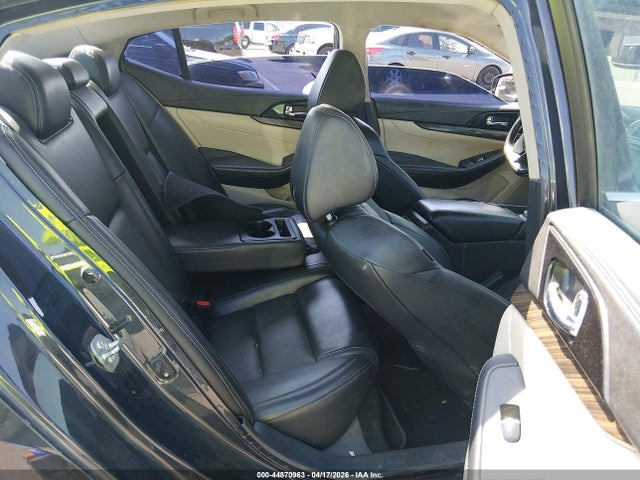 Продажа на аукционе авто 2017 Nissan Maxima 3.5 Platinum/3.5 S/3.5 Sl/3.5 Sr/3.5 Sv, vin: 1N4AA6AP2HC374481, номер лота: 44870963