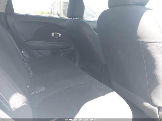 Продаж на аукціоні авто 2016 Kia Soul, vin: KNDJN2A27G7839002, номер лоту: 44870966