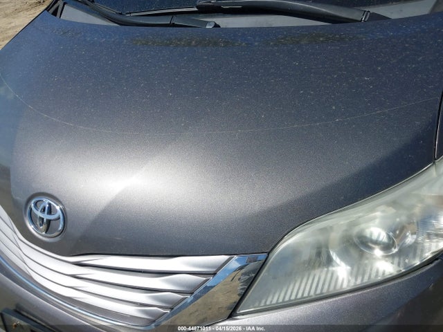 Aukcja sprzedaży 2017 Toyota Sienna Xle 7 Passenger, vin: 5TDDZ3DC3HS157320, numer aukcji: 44871011
