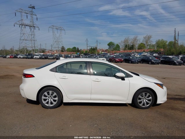 Toyota COROLLA LE 2020 5YFEPRAE8LP097863 Image 13