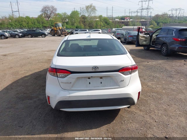 Toyota COROLLA LE 2020 5YFEPRAE8LP097863 Image 16