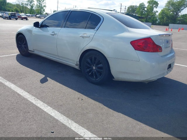 44871065 :رقم المزاد ، JN1CV6APXAM201351 vin ، 2010 Infiniti G37 Journey مزاد بيع