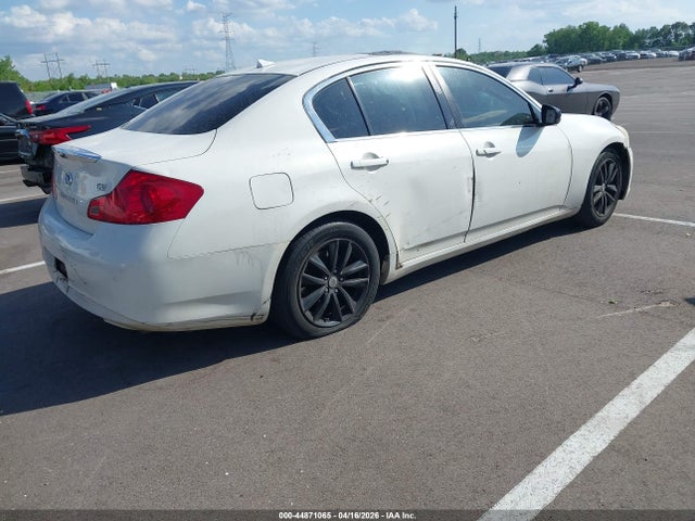 44871065 :رقم المزاد ، JN1CV6APXAM201351 vin ، 2010 Infiniti G37 Journey مزاد بيع