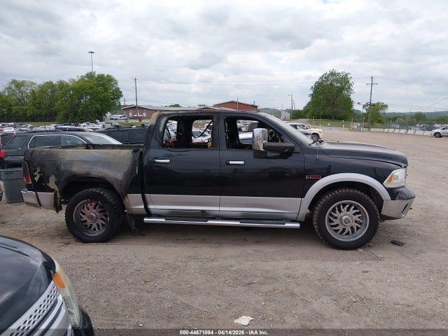 44871084 :رقم المزاد ، 1C6RR7NM8FS743205 vin ، 2015 Ram 1500 Laramie مزاد بيع