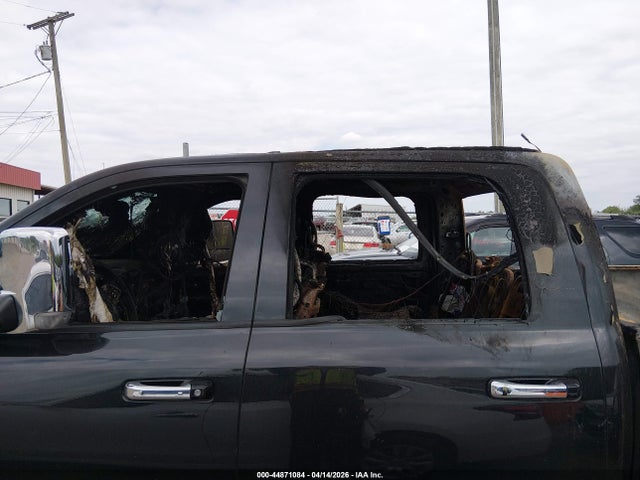 44871084 :رقم المزاد ، 1C6RR7NM8FS743205 vin ، 2015 Ram 1500 Laramie مزاد بيع