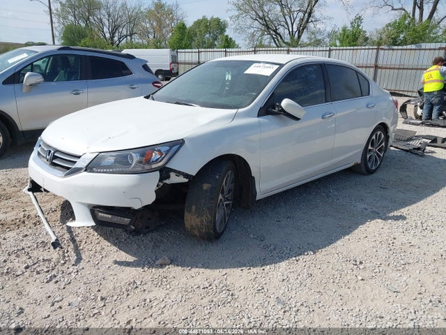 Продажа на аукционе авто 2015 Honda Accord Sport, vin: 1HGCR2F51FA070743, номер лота: 44871093