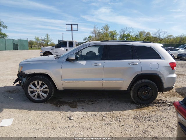 Продажа на аукционе авто 2013 Jeep Grand Cherokee Laredo, vin: 1C4RJFAGXDC630468, номер лота: 44871115