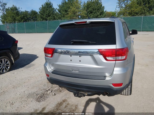 Продажа на аукционе авто 2013 Jeep Grand Cherokee Laredo, vin: 1C4RJFAGXDC630468, номер лота: 44871115