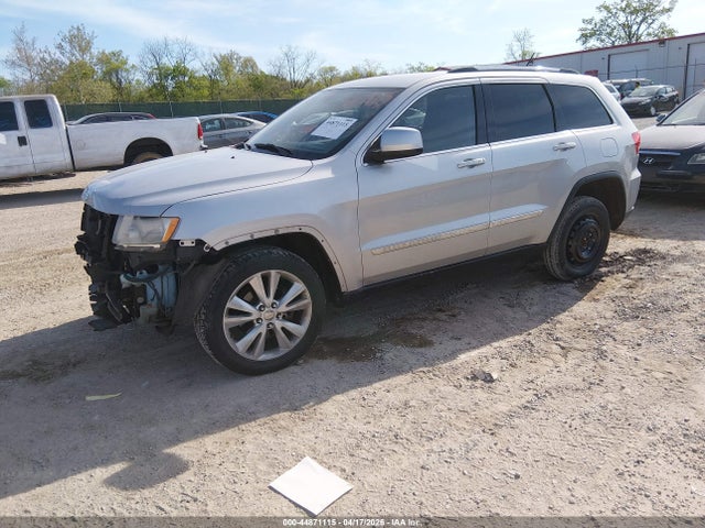 Продажа на аукционе авто 2013 Jeep Grand Cherokee Laredo, vin: 1C4RJFAGXDC630468, номер лота: 44871115
