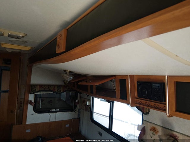 Aukcja sprzedaży 2004 Fleetwood Prowler Regal 270fqs Travel Trailer, vin: 1EC1F272342807512, numer aukcji: 44871130