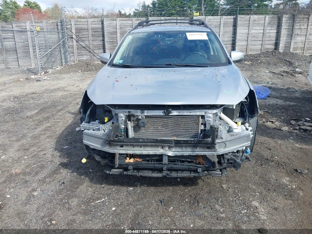 JF2GTHMC5NH266309 Subaru Crosstrek Limited