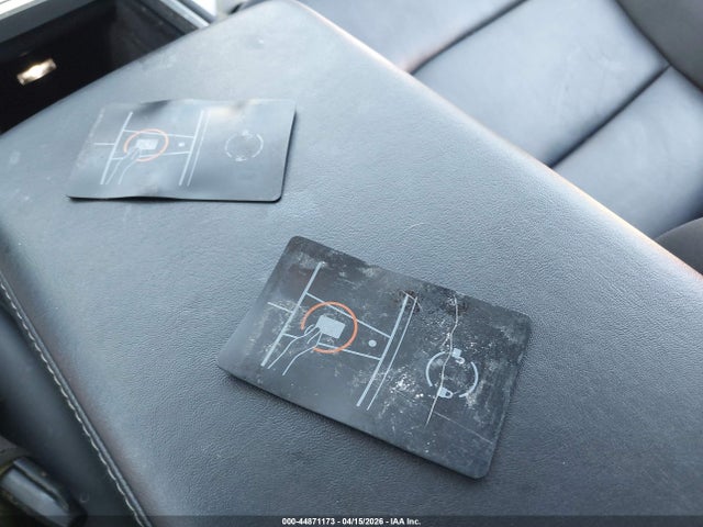 2021 Tesla Model 3 Long Range Dual Motor All-wheel Drive მანქანა იყიდება აუქციონზე, vin: 5YJ3E1EB5MF965443, აუქციონის ნომერი: 44871173