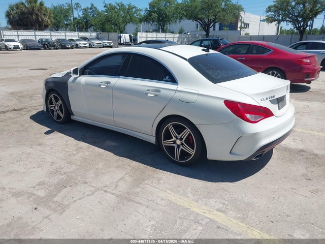 2016 MERCEDES-BENZ CLA 250 WDDSJ4EB4GN323252 Photo 2