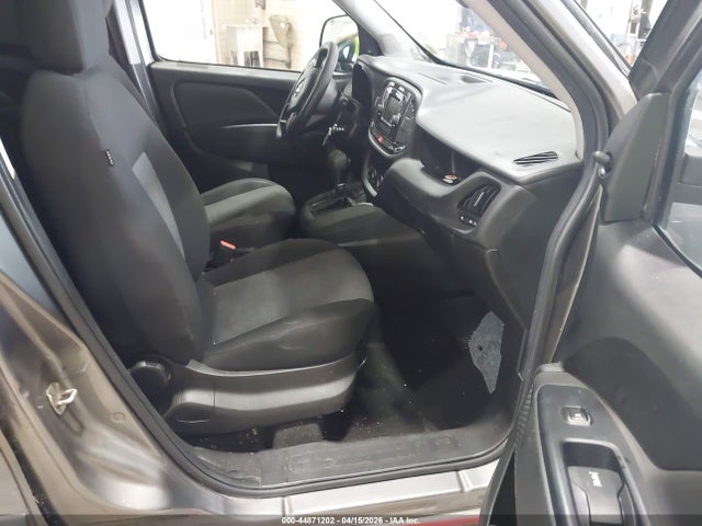 2018 RAM PROMASTER CITY ZFBERFAB6J6H82517 Photo 4