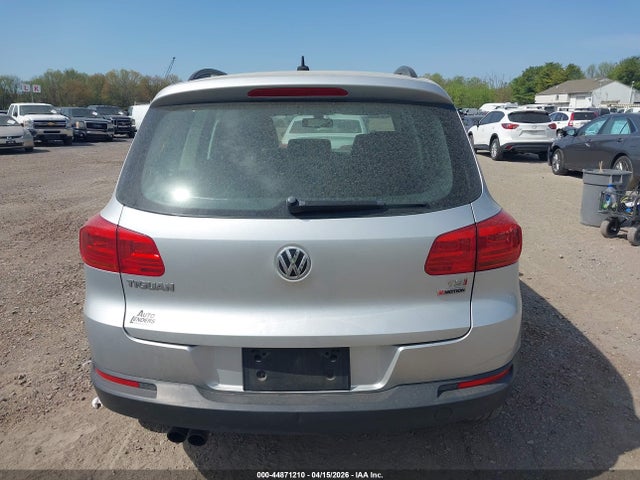 Продаж на аукціоні авто 2016 Volkswagen Tiguan S, vin: WVGBV7AXXGW566054, номер лоту: 44871210