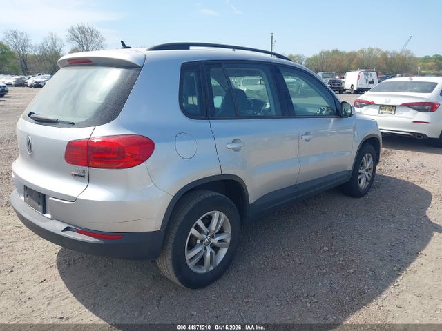 Продаж на аукціоні авто 2016 Volkswagen Tiguan S, vin: WVGBV7AXXGW566054, номер лоту: 44871210