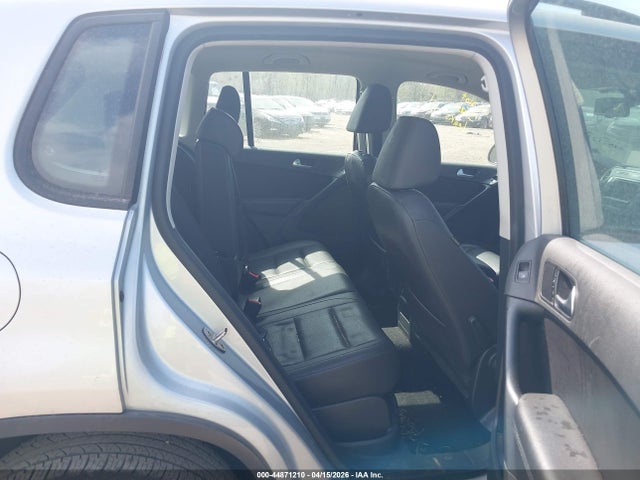 Продаж на аукціоні авто 2016 Volkswagen Tiguan S, vin: WVGBV7AXXGW566054, номер лоту: 44871210