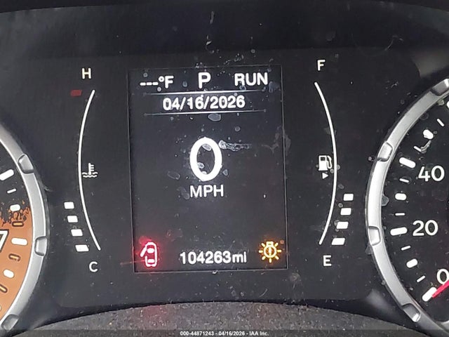 Продажа на аукционе авто 2015 Jeep Renegade Latitude, vin: ZACCJBBT6FPC28326, номер лота: 44871243