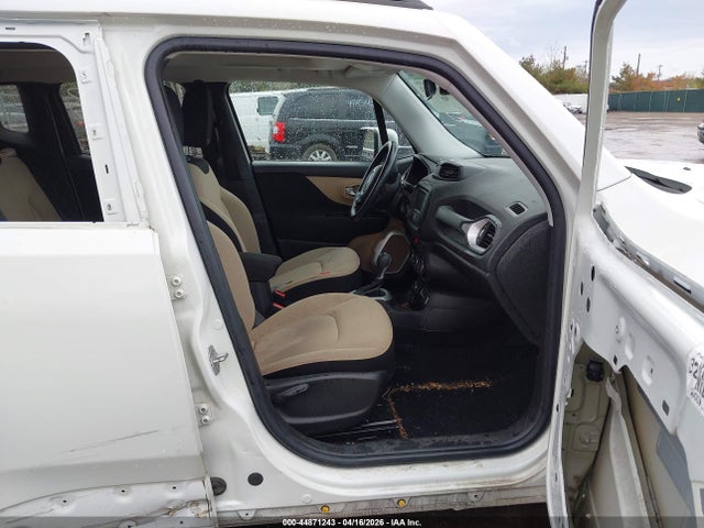 Продажа на аукционе авто 2015 Jeep Renegade Latitude, vin: ZACCJBBT6FPC28326, номер лота: 44871243