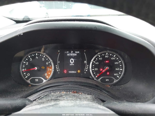 Продажа на аукционе авто 2015 Jeep Renegade Latitude, vin: ZACCJBBT6FPC28326, номер лота: 44871243