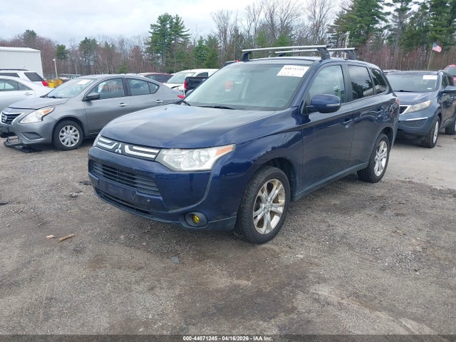 Продаж на аукціоні авто 2014 Mitsubishi Outlander Se, vin: JA4AZ3A39EZ006364, номер лоту: 44871245