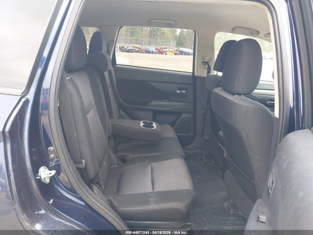 Продаж на аукціоні авто 2014 Mitsubishi Outlander Se, vin: JA4AZ3A39EZ006364, номер лоту: 44871245