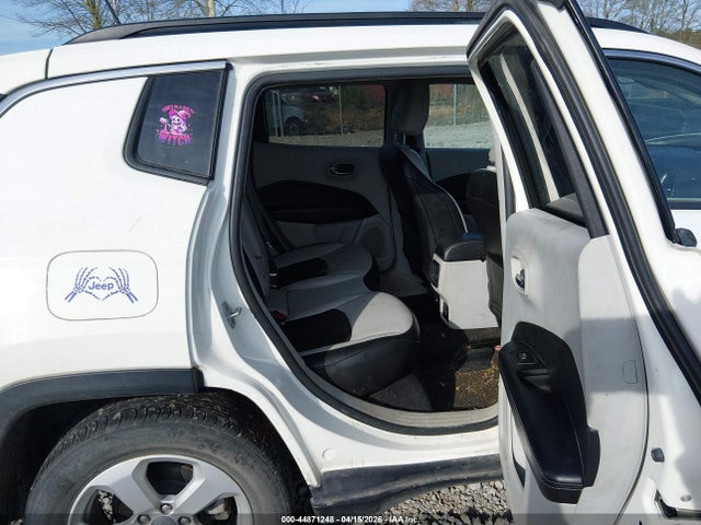 2021 Jeep Compass Latitude Fwd მანქანა იყიდება აუქციონზე, vin: 3C4NJCBB0MT592303, აუქციონის ნომერი: 44871248